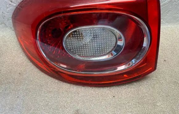 Volkswagen Tiguan Rear/tail lights 5N0945095H 009691012900 04RD