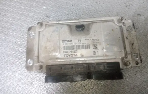 Peugeot 107 Engine control unit/module 896610H012 0261208704