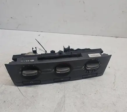 Volvo S40, V40 Climate control unit 889096