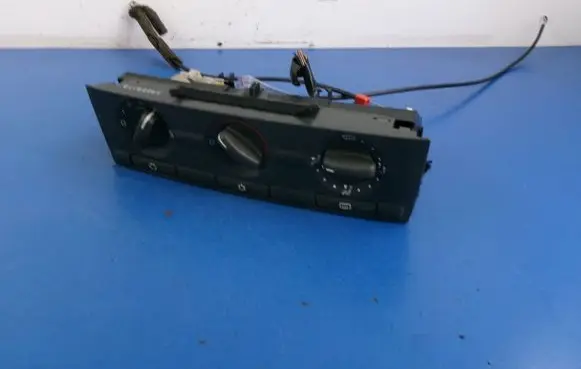 Volvo S40, V40 Climate control unit 613447