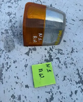 Volvo S40, V40 Front indicator light