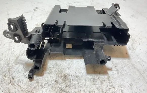 BMW X5 G05 Other engine bay part 12908654215 1290 11706110
