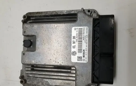 Volkswagen PASSAT B6 Engine control unit/module 03L907309 0281015029