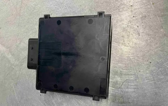 Audi A6 C7 Voltage converter/converter module 8k0959663d
