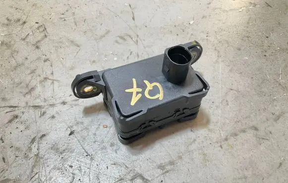 Audi Q7 4L ESP acceleration yaw rate sensor 7H0907652A 10170103673 DD77M13YQD