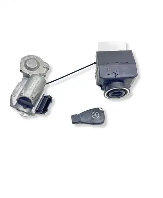 Mercedes-Benz CLK A209 C209 Ignition lock A2095450508