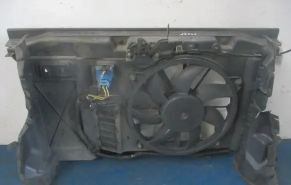 Peugeot 308 Front bodywork piece 