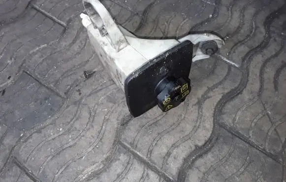 Jaguar S-Type Power steering fluid tank/reservoir XW433R700AC
