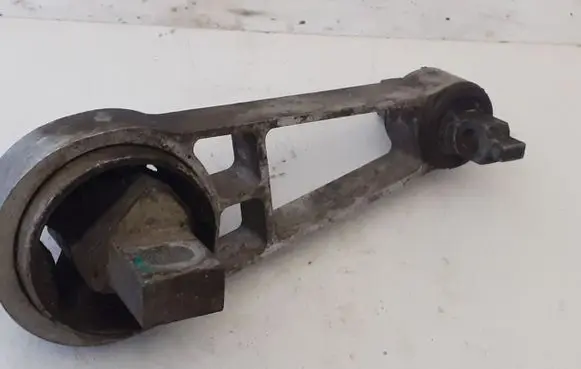 Alfa Romeo Brera Engine mount bracket A236A236