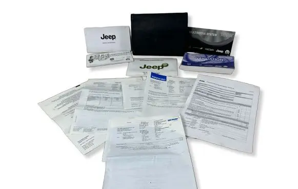 Jeep Grand Cherokee Owners service history hand book 