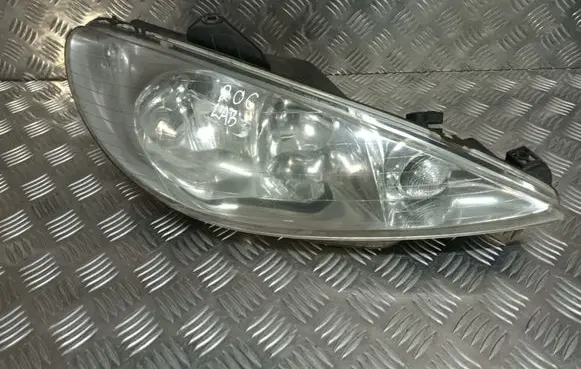 Peugeot 206 Headlight/headlamp 9660535580 89901055