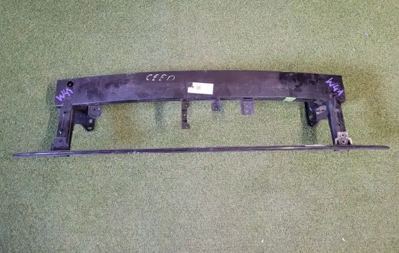 KIA Ceed Front bumper support beam 
