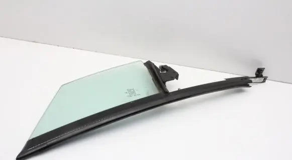 Mercedes-Benz EQS V297 Front door vent window glass four-door A2977203200
