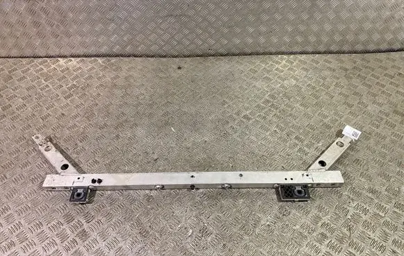 Radiator support slam panel bracket