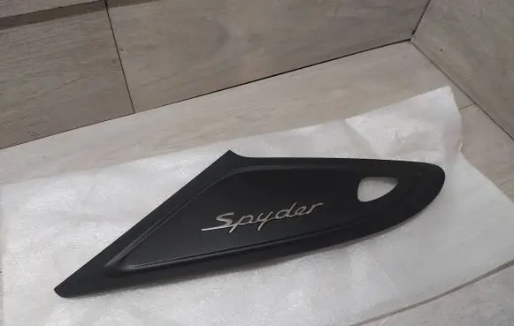 Porsche 718 Cayman 982 982c Tailgate trim 981512171