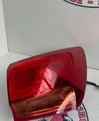 KIA Ceed Tailgate rear/tail lights 92402A23