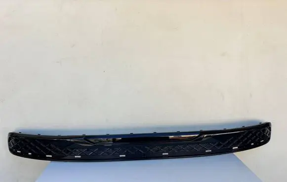 Volkswagen PASSAT B9 Rear bumper trim bar molding 3J0807423D