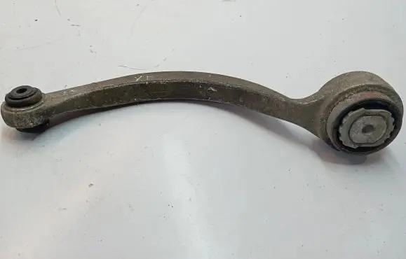 Jaguar XF Front lower control arm/wishbone 3C256