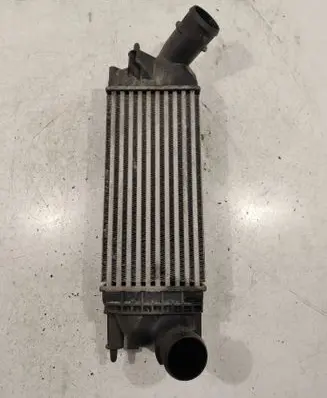 Citroen C5 Intercooler radiator 9657073480