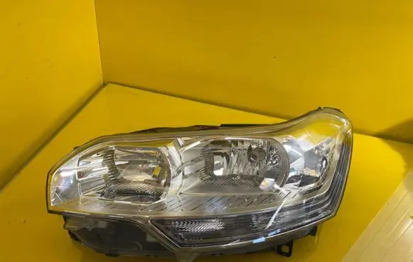 Citroen C5 Headlight/headlamp 89904149