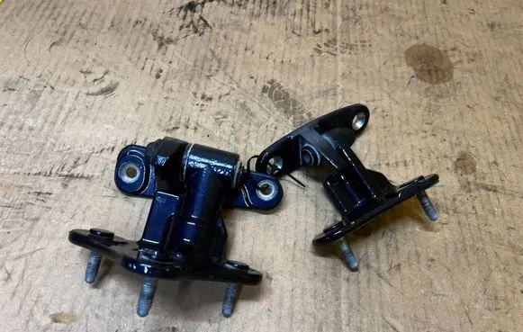 Mercedes-Benz GL X166 Rear door hinge set 