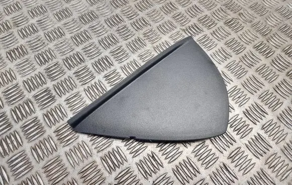 Audi A1 Dashboard side end trim 8X0857085A