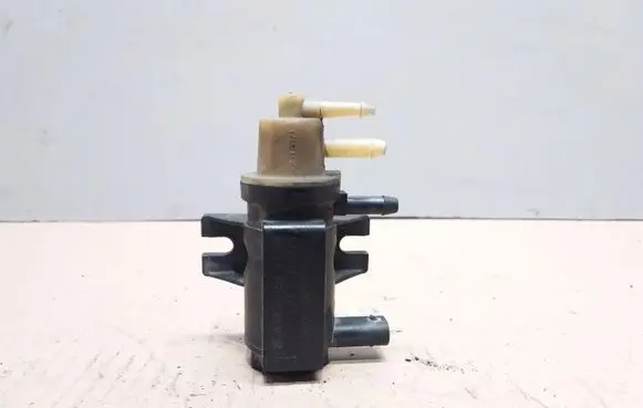 Mercedes-Benz C W204 Turbo solenoid valve A0091533128