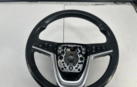 Opel Insignia A Steering wheel 13316540
