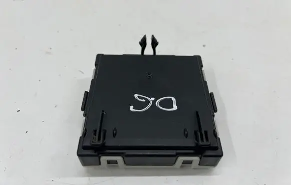 Mercedes-Benz CLA C118 X118 Door control unit/module A1779008511