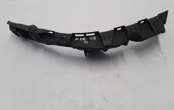 Renault Megane II Headlight/headlamp mounting bracket 8200114674