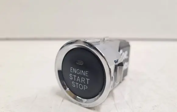Toyota Corolla Verso AR10 Engine start stop button switch 15A710 6842P74B