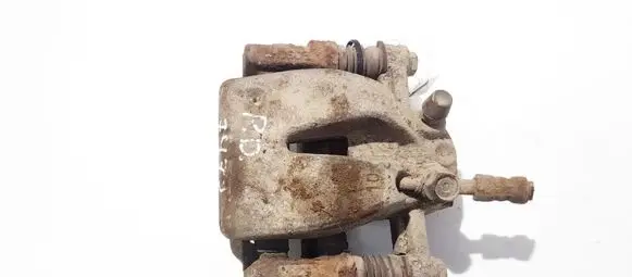 Toyota Avensis T250 Rear brake caliper y01340