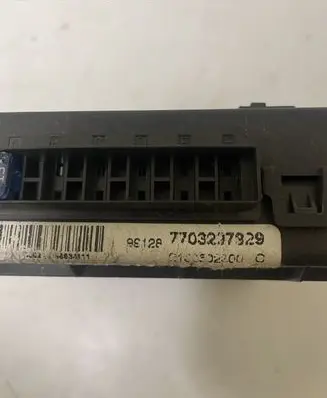 Renault Scenic I Comfort/convenience module 7703237929
