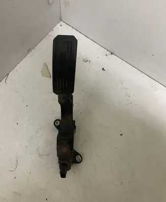 Toyota Verso Accelerator throttle pedal 7811002020