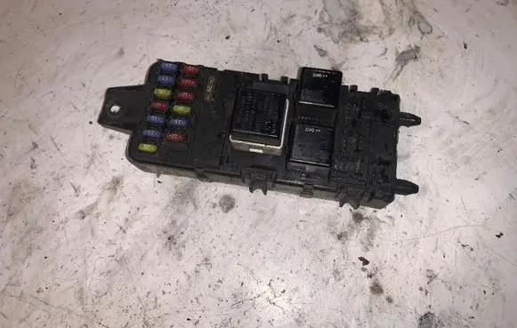 Audi A8 S8 D2 4D Fuse box set MB953383 D1114