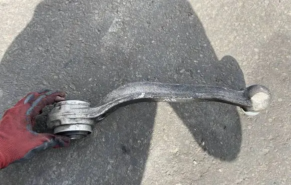 Mercedes-Benz C W205 Front lower control arm/wishbone 20501RE