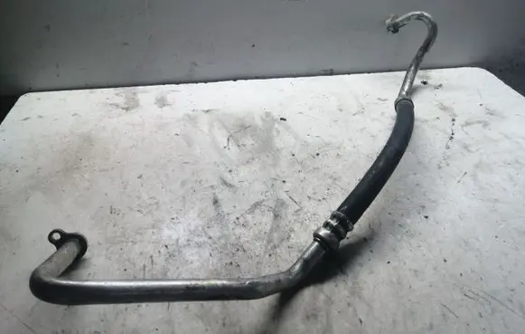 Ford C-MAX I Air conditioning (A/C) pipe/hose