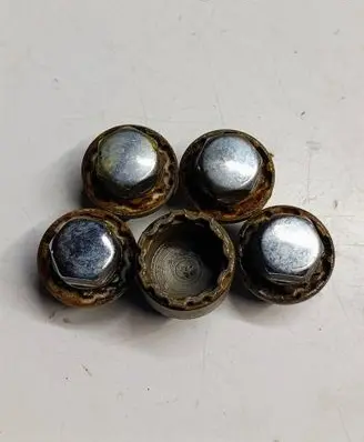 Nuts/bolts