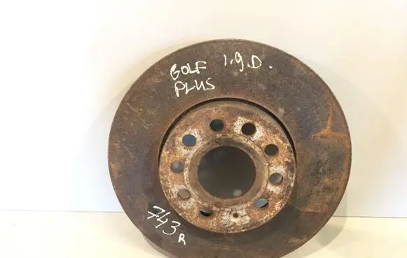 Volkswagen Golf Plus Front brake disc
