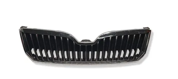 Skoda Superb B6 (3T) Front bumper upper radiator grill 3T0853668B