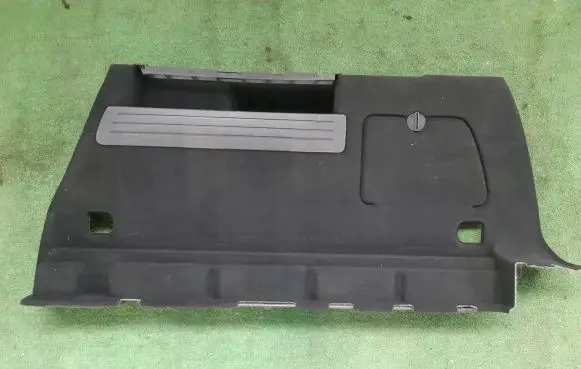 Opel Astra J Trunk/boot side trim panel 13337792
