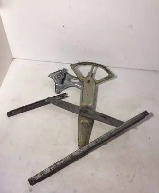 Lexus IS 200-300 Front window lifting mechanism without motor 