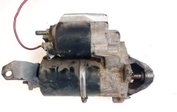 Audi A4 S4 B5 8D Starter motor 1005821933