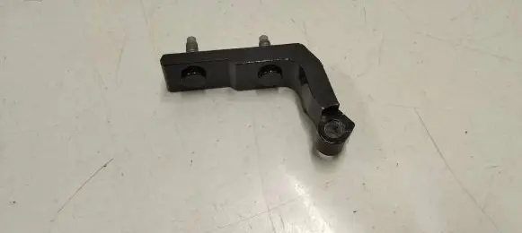 Mercedes-Benz EQB Rear door lower hinge Hw177h1
