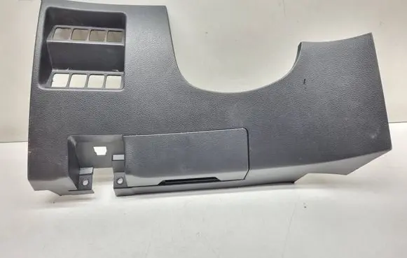 Nissan X-Trail T32 Dashboard lower bottom trim panel 681064CC0A