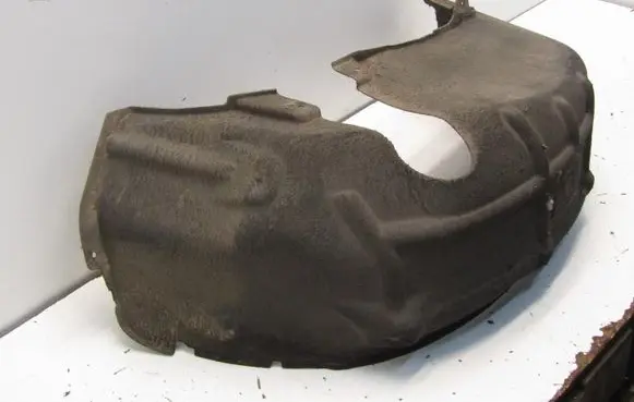 Suzuki Vitara (LY) Front wheel arch liner splash guards 091209