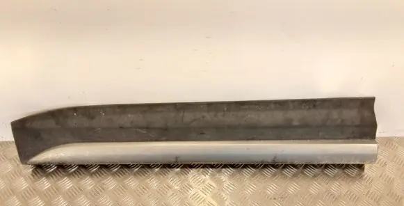 Hyundai Grand Santa Fe NC Front door trim (molding) 87723B8500