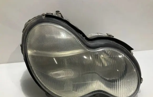 Mercedes-Benz C W203 Headlight/headlamp A2038201261 0301166272 2038201261