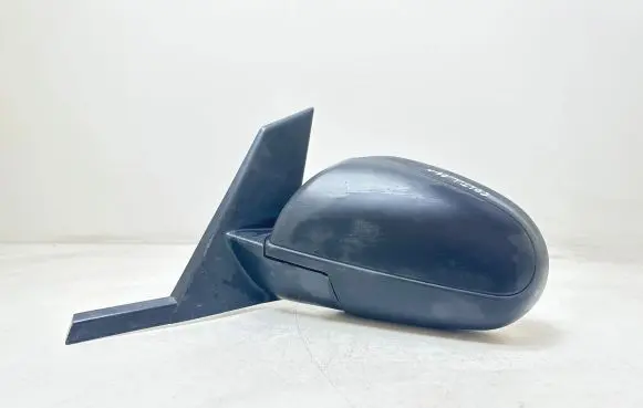 Mitsubishi Colt Manual wing mirror E9024259 E9014259