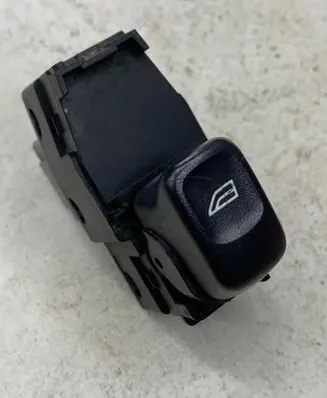 Volvo XC90 Electric window control switch 30658696